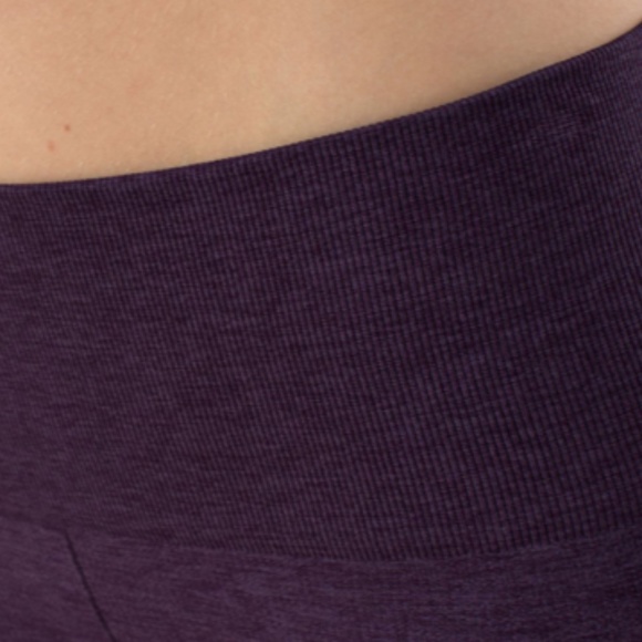 Lululemon In the Flow Crop II (HEATHERED DEEP ZINFANDEL) - Picture 4 of 6